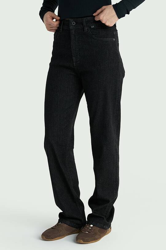 Tiesaus kirpimo džinsai 2 | Audimas