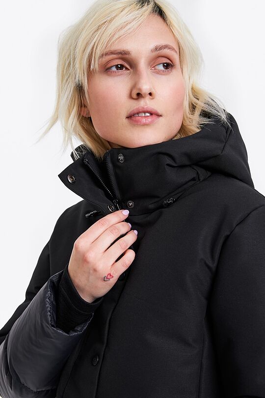 Pūkinė striukė 3 | JUODA | Audimas