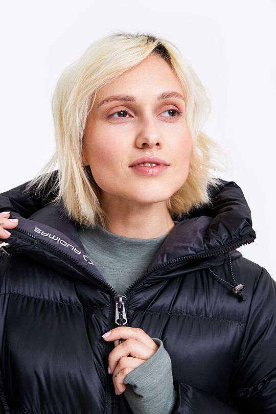 Pūkinė striukė 5 | JUODA | Audimas