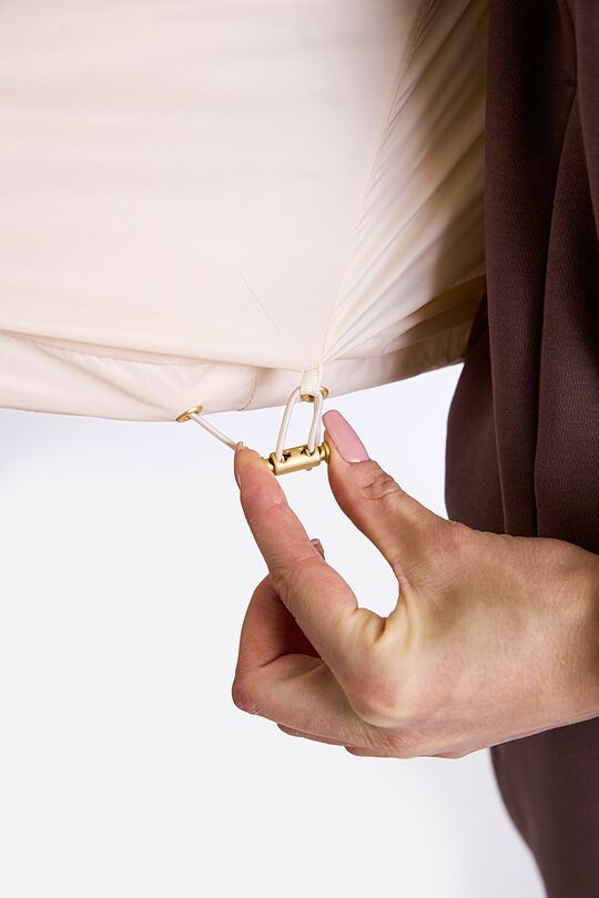 Lengva striukė su Thermore pašiltinimu 7 | KREMINĖ | Audimas