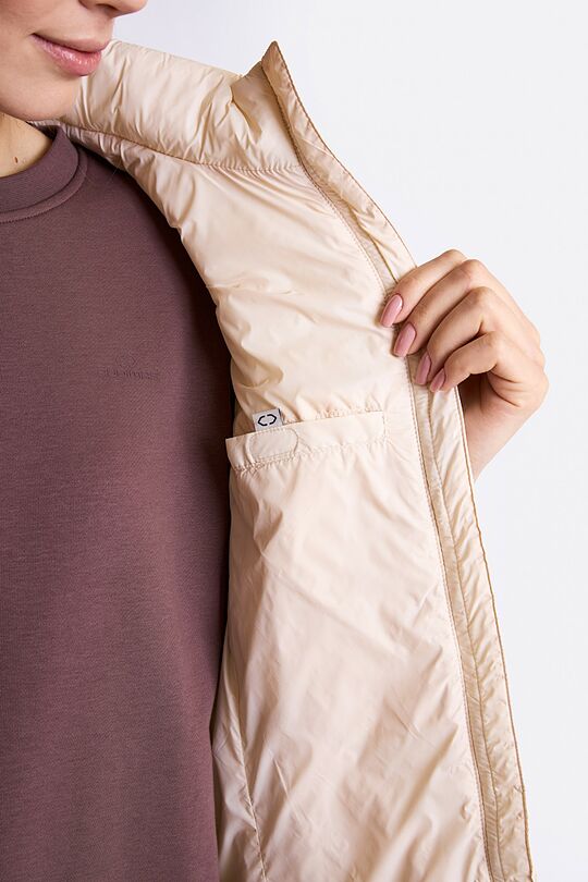 Lengva liemenė su Thermore pašiltinimu 6 | KREMINĖ | Audimas