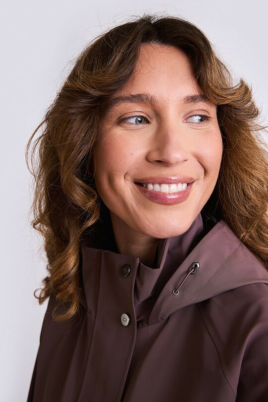 Nuo lietaus apsaugantis paltas su membrana 7 | RUDA | Audimas