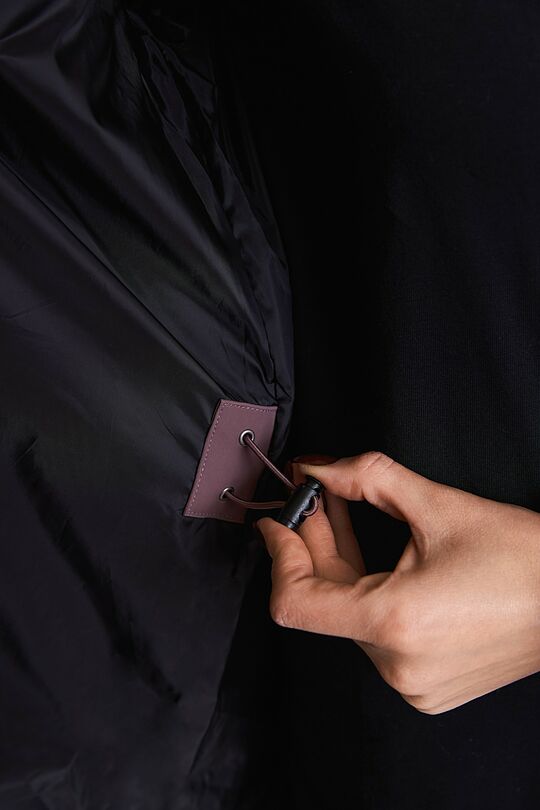 Nuo lietaus apsaugantis paltas su membrana 8 | RUDA | Audimas