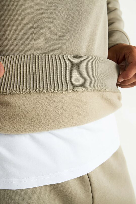 Medvilninis džemperis šiauštu vidumi 4 | KREMINĖ | Audimas