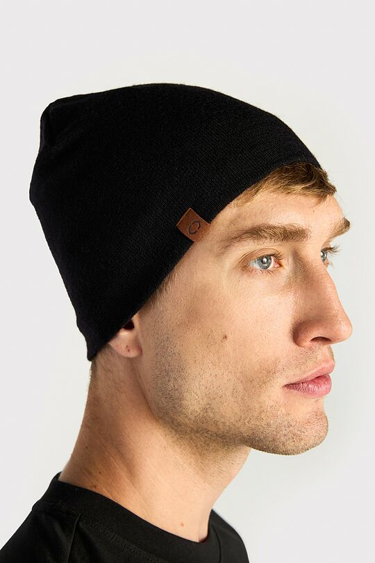 Megzta merino vilnos kepurė 5 | JUODA | Audimas