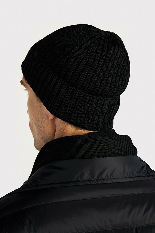 Megzta merino vilnos kepurė 3 | JUODA | Audimas
