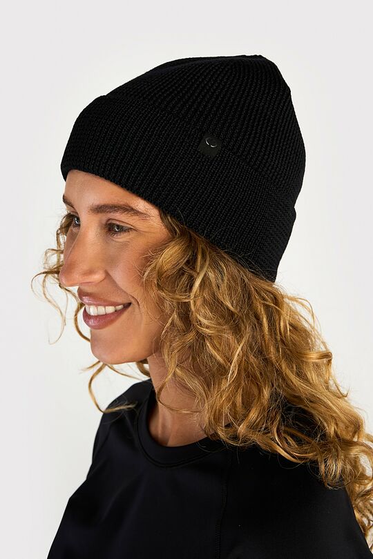 Megzta merino vilnos kepurė 5 | JUODA | Audimas
