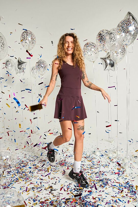 Sportinių marškinėlių ir sijono su vidiniais šortais rinkinys 1 | BORDINĖ | Audimas