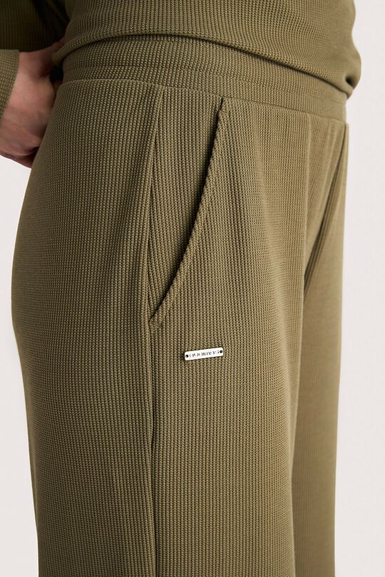 Plačios kelnės 3 | ŽALIA | Audimas