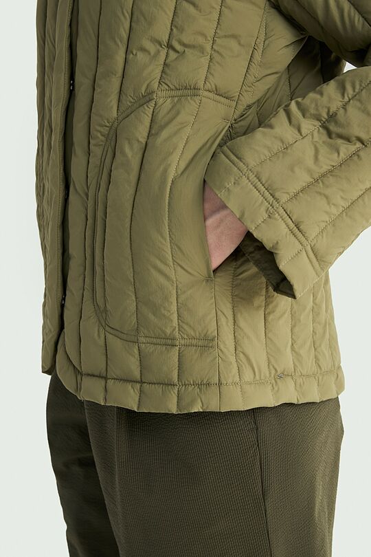 Lengva striukė su sintetiniu pašiltinimu 6 | ŽALIA | Audimas