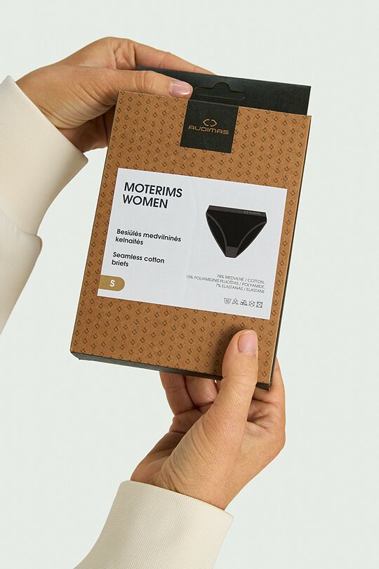 Besiūlės medvilninės kelnaitės 4 | JUODA | Audimas