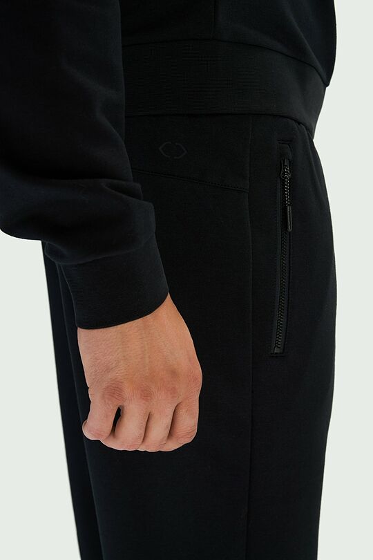 Tiesaus silueto kelnės 6 | JUODA | Audimas