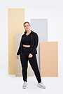 Prigludusios sportinės kelnės 1 | JUODA | Audimas